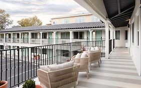 Leland Hotel